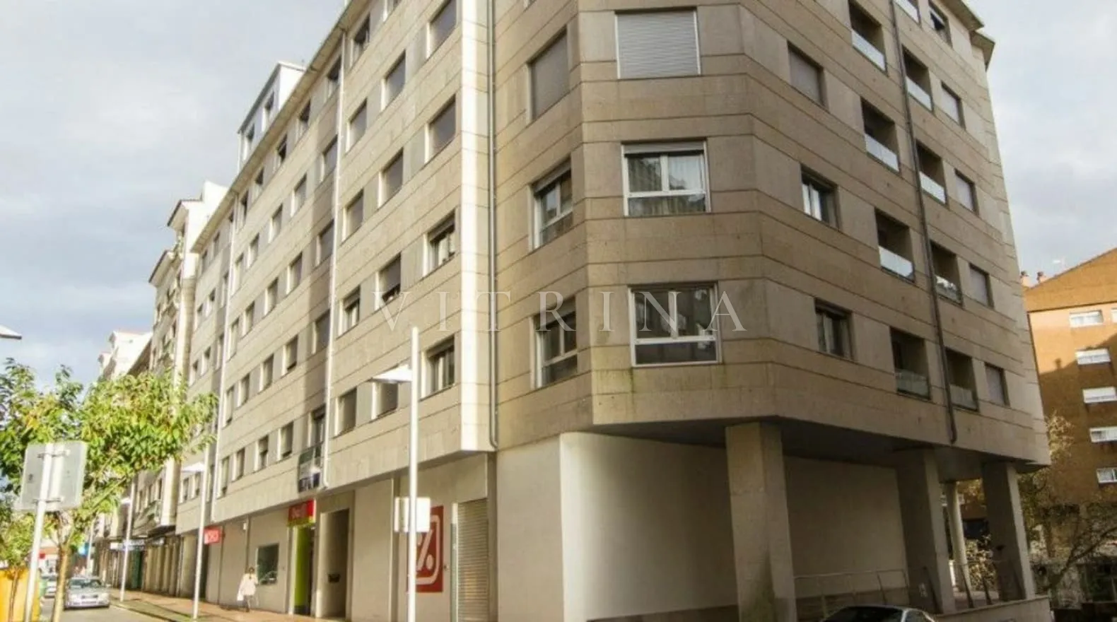 Edificio Rosalia De Castro 15