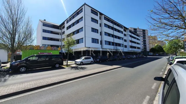 Poeta Pérez Parallé, Canido, Ferrol